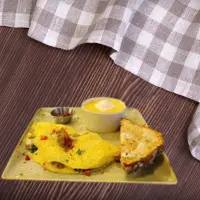 "First Watch Morning Market Veg Omelet with fresh vegetables and goat cheese – 2025 healthy option"