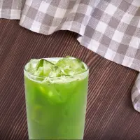 "First Watch Kale Tonic juice with kale, Fuji apple, cucumber, and lemon – healthy 2025 menu beverage"